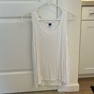 Old navy white tank